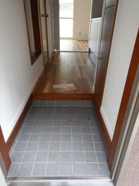 ピアフルール2  玄関