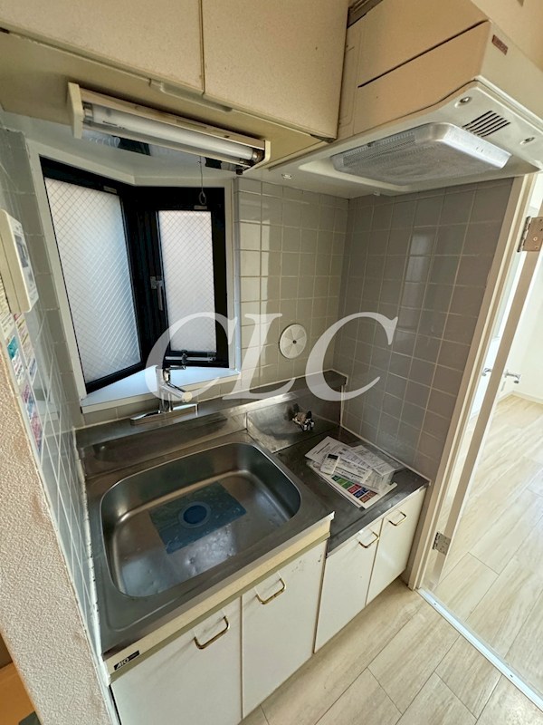 壱番館 キッチン