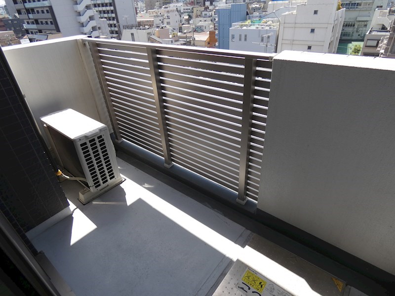 シュールフローレ ベランダ