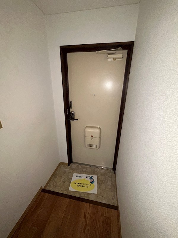 フレンドリー小柴屋ビル 玄関