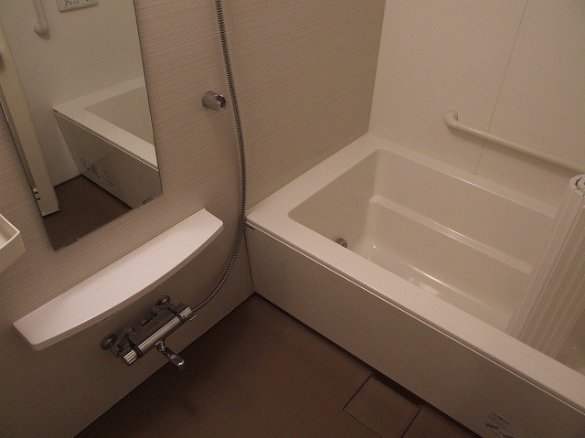 ロイヤルパークスシーサー 風呂画像