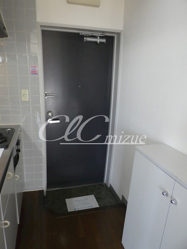 リヴレーヌ５６ 玄関