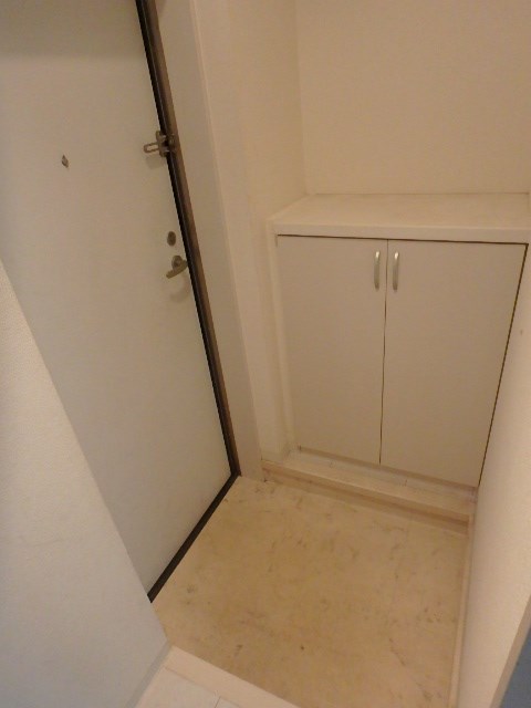 ハウス小松川　（旧シナトラアズマ） 玄関