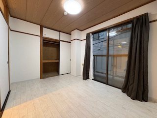 万里第２ビル リビング