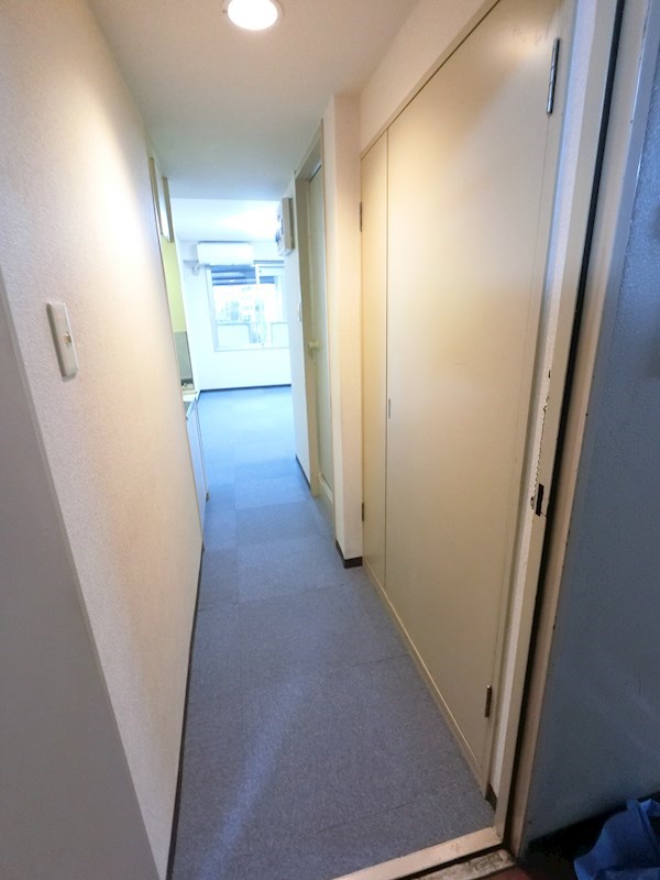 アルベルゴ上野 玄関