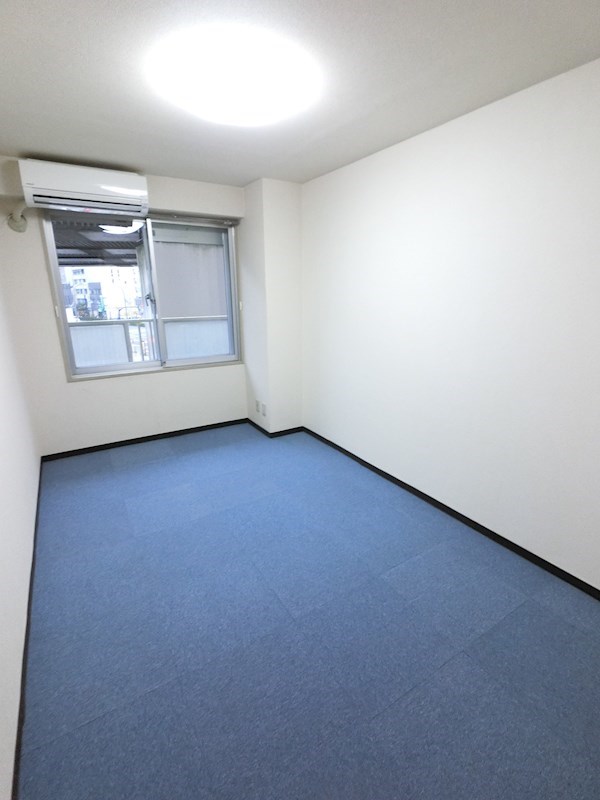 アルベルゴ上野 リビング