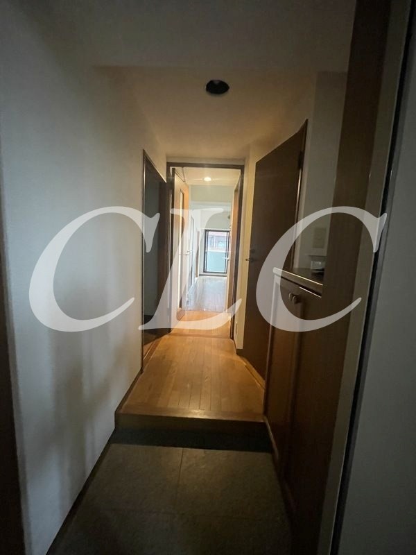 ロイヤルプラザ浅草 玄関