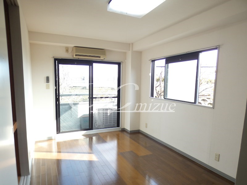 リヴレーヌ５６ リビング