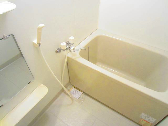 アラモ・１ 風呂画像