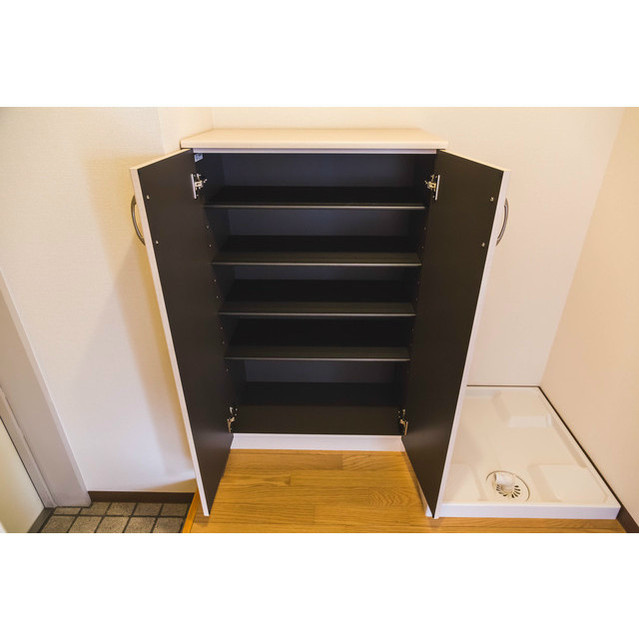 ドルチェ日暮里 玄関