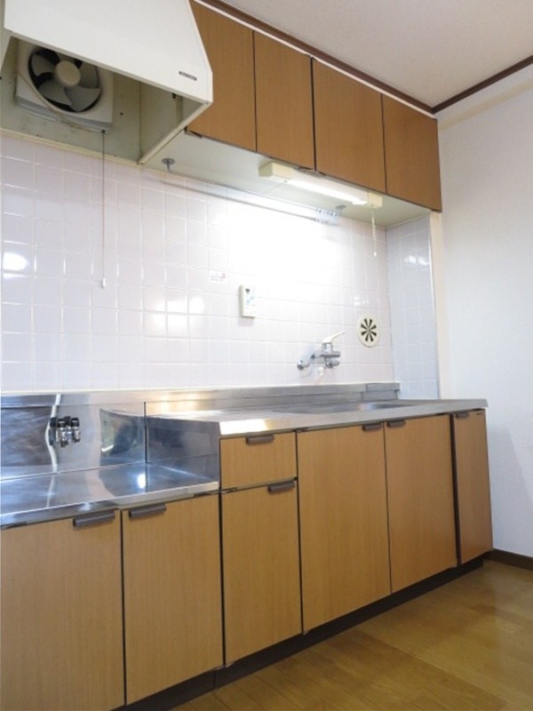 エステート奥戸 キッチン