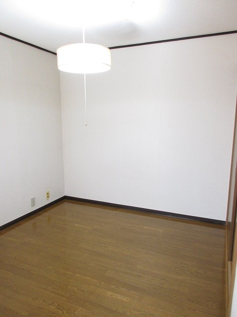 コーポウエダ リビング