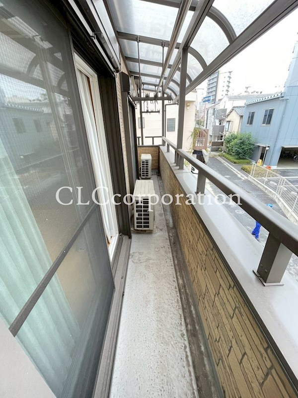 西村根岸貸家 ベランダ