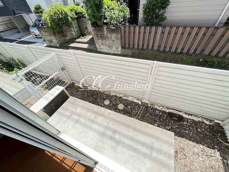 コンフォートアソシア ベランダ