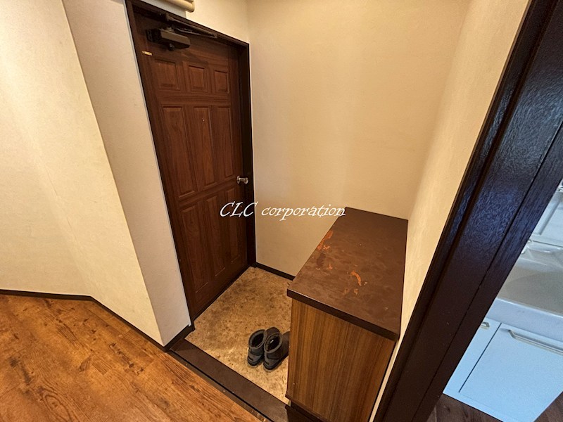 向島東田ビル 玄関