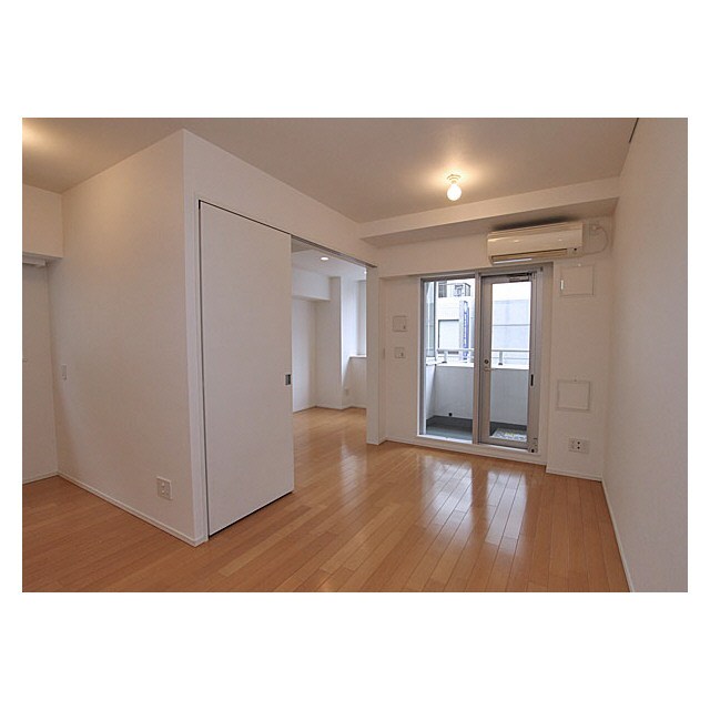 ドゥーエ日本橋浜町   リビング