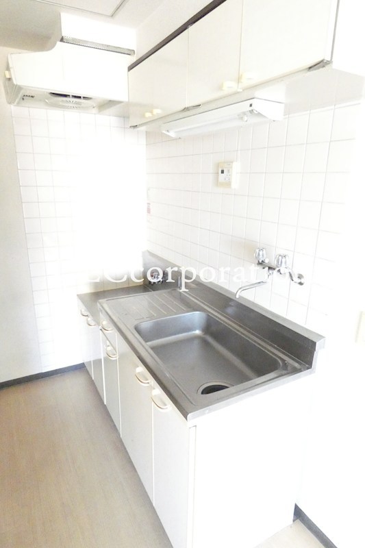 リバーサイドオオハシ キッチン