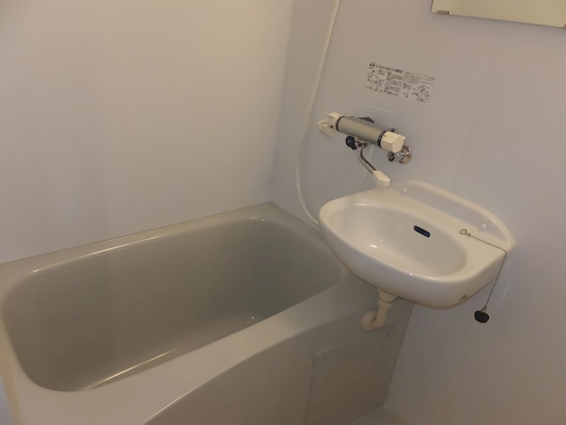 イリスフルールB 風呂画像