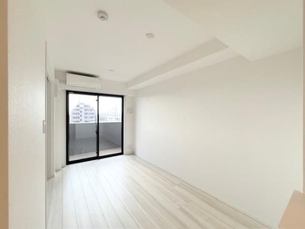 Solast Square綾瀬 リビング