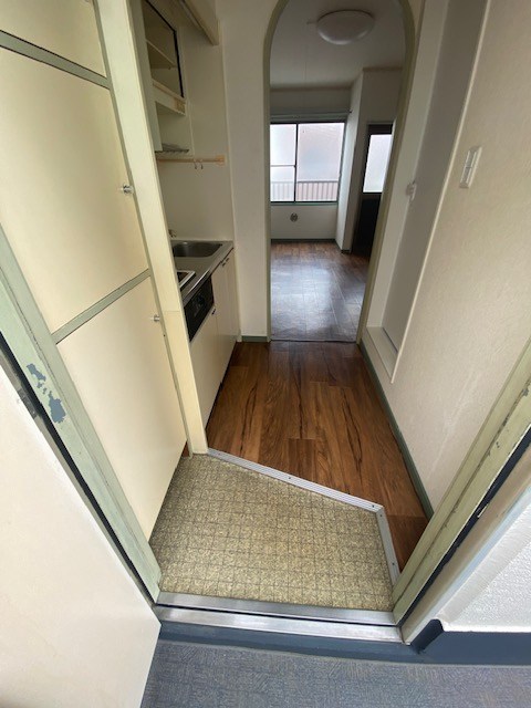 第3服部マンション 玄関