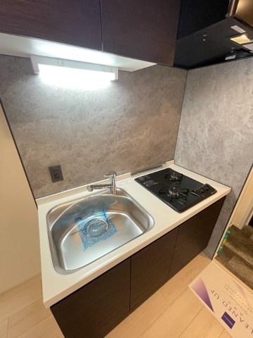 レジディア新川 キッチン