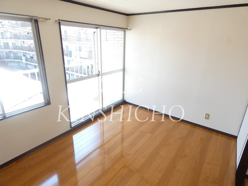 伊藤ビル リビング