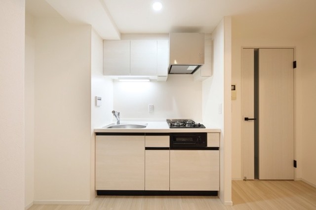 レジディア新川 キッチン