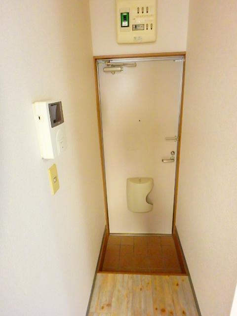 ハイツフジ 玄関