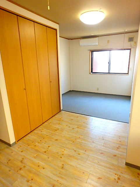 ハイツフジ ベッドルーム