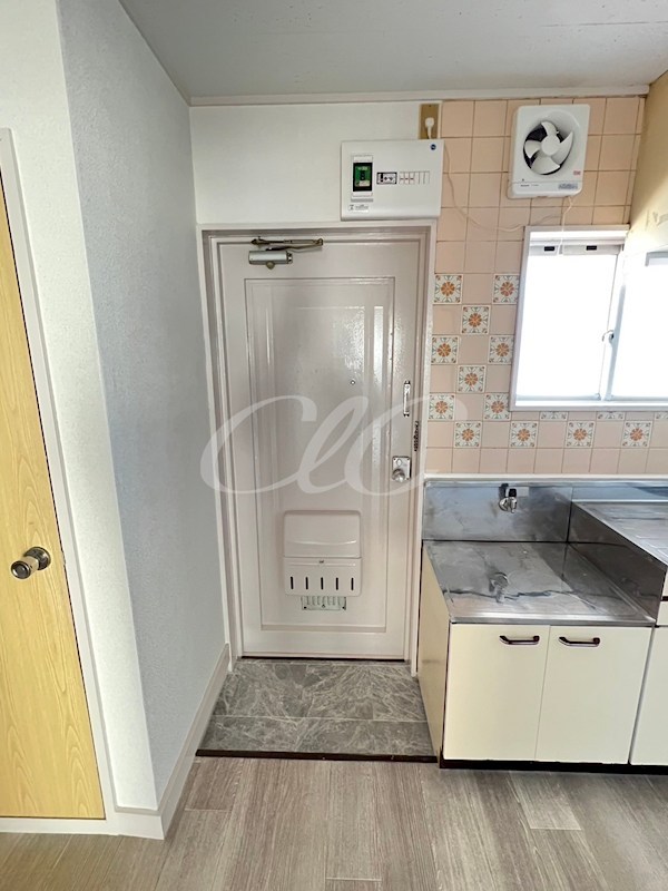 ブラウンハイツ 玄関