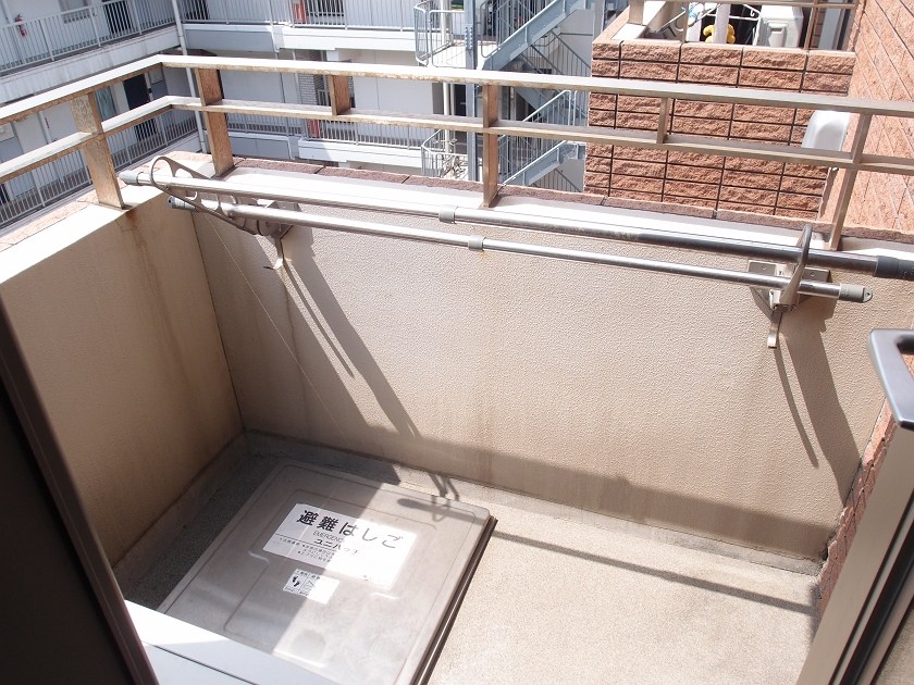 フォレストコートカサイ ベランダ