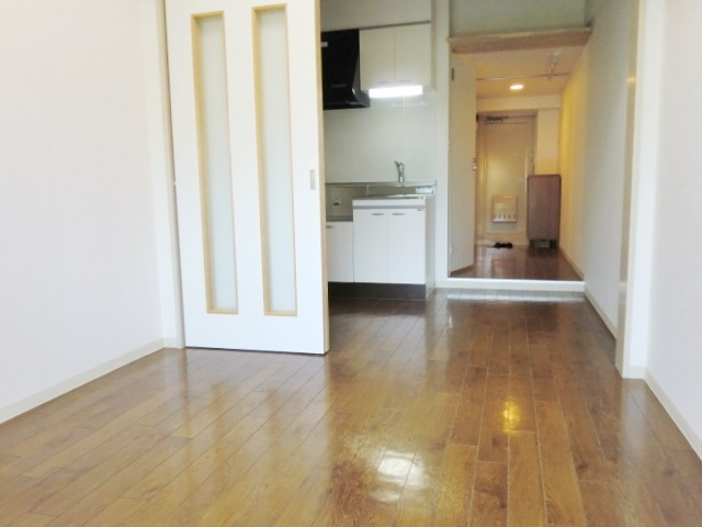 クリスタルコーポ大島 ベッドルーム