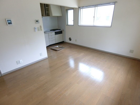 上中里ハウスⅠ リビング