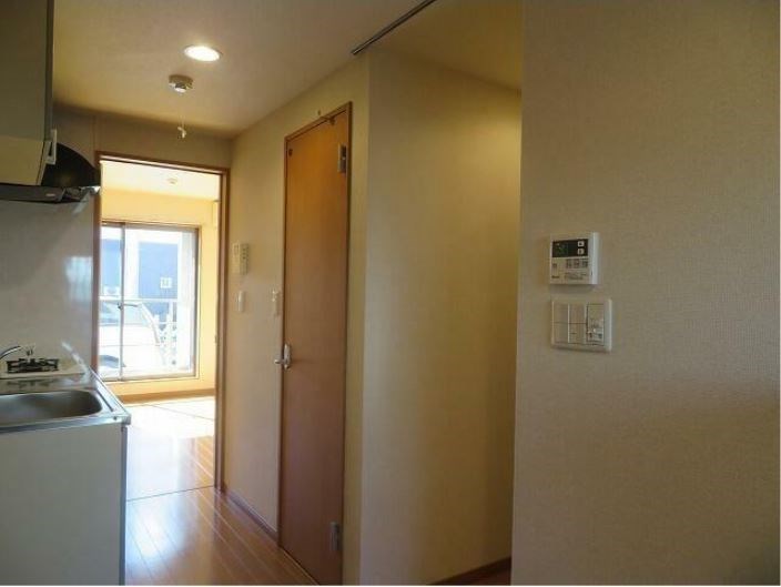 ハイツ中川 リビング