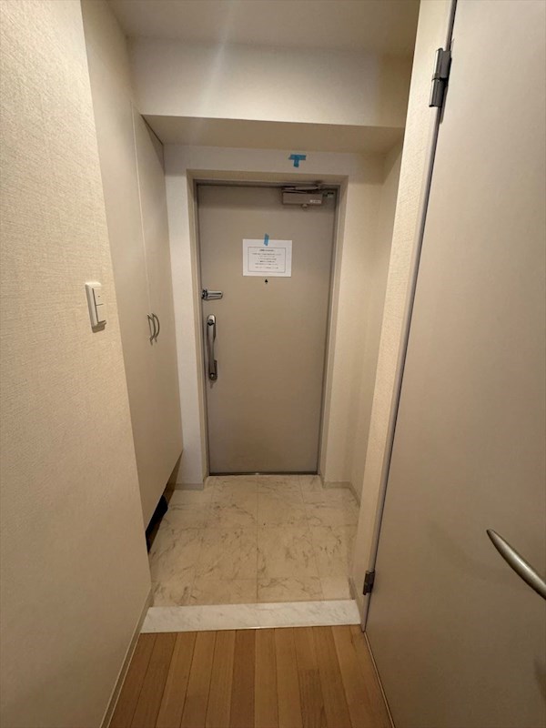 サニーコート向島   玄関