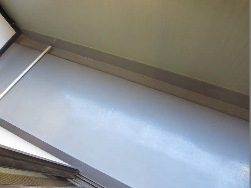 コンセール ベランダ