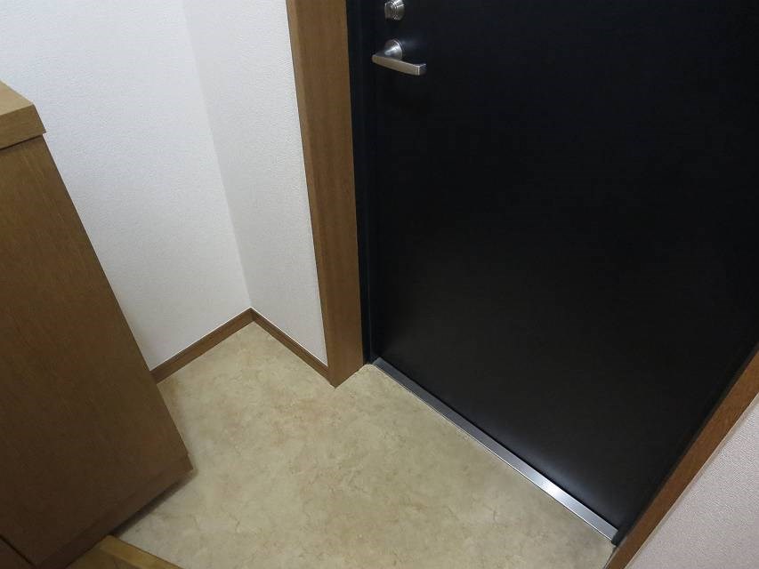 コンセール 玄関