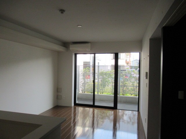 ラフィーネブラン リビング