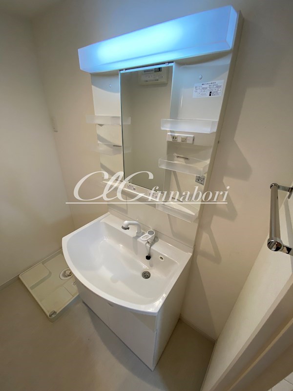 リブリ・ウッドストック その他5