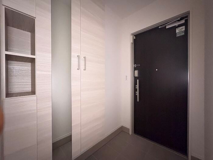 セレスティア東向島  玄関