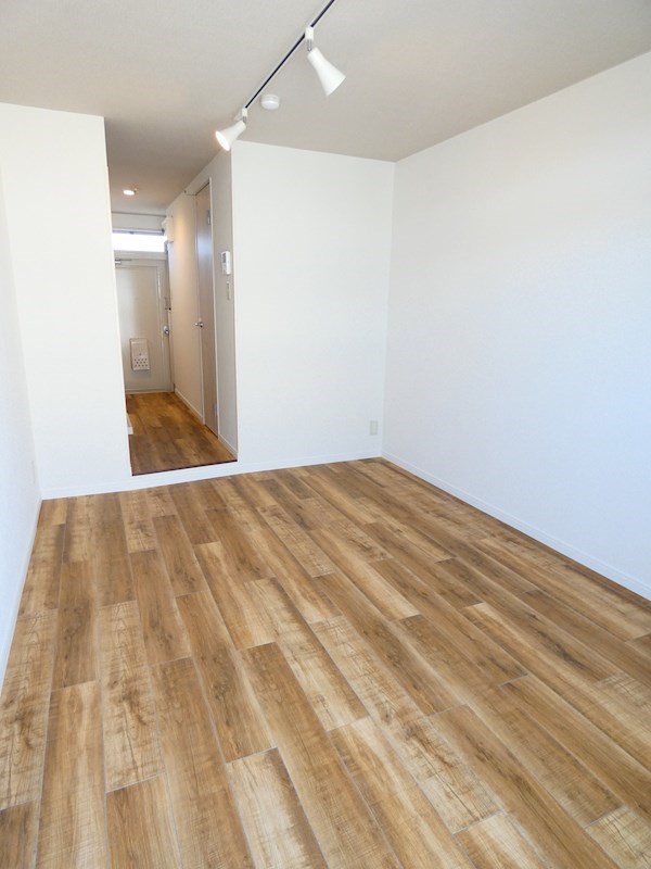 モア6 ベッドルーム