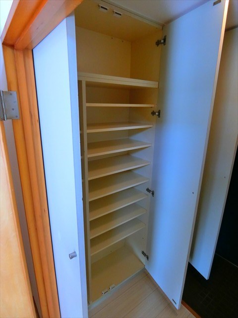 リバーサイド田端    玄関