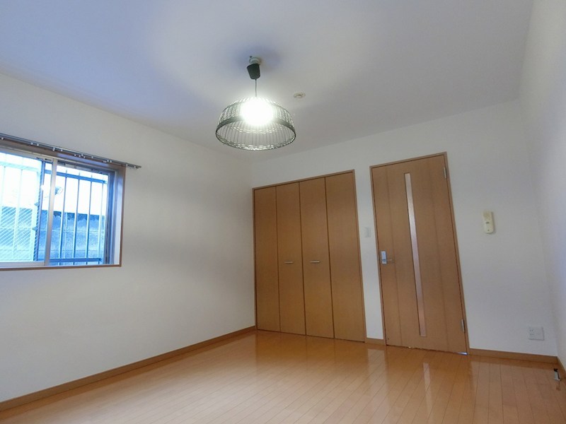 クレール根岸 ベッドルーム