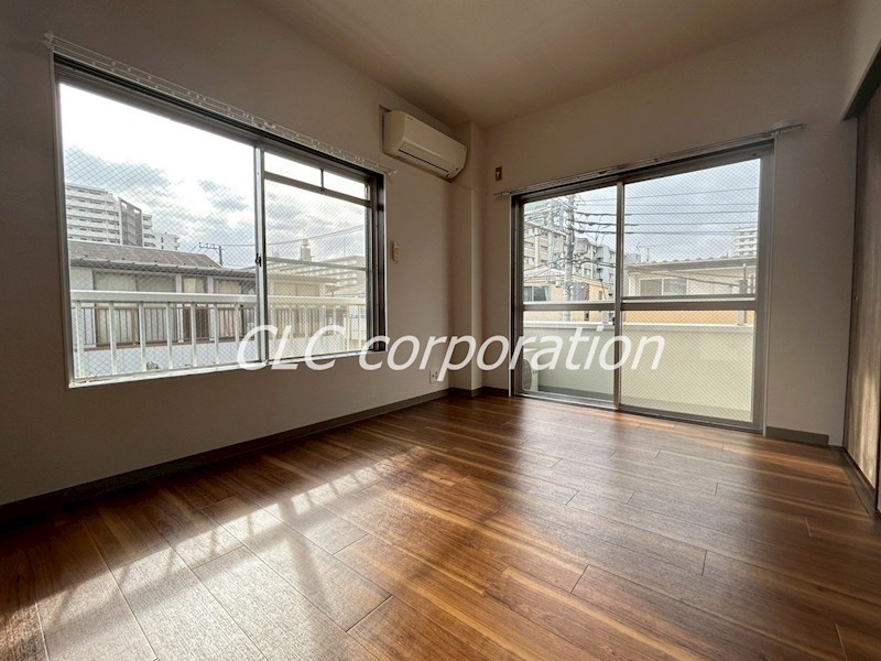 大島レジデンス ベッドルーム