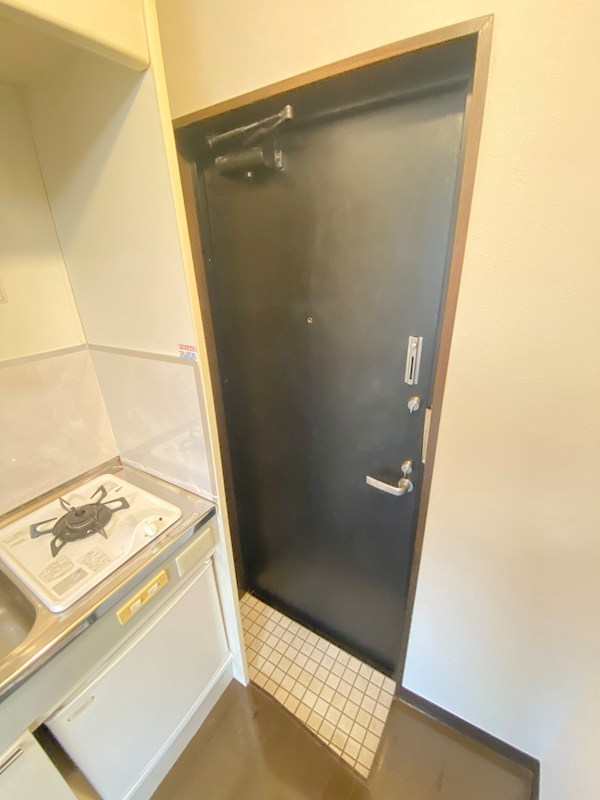 ＴＩビルディング 玄関