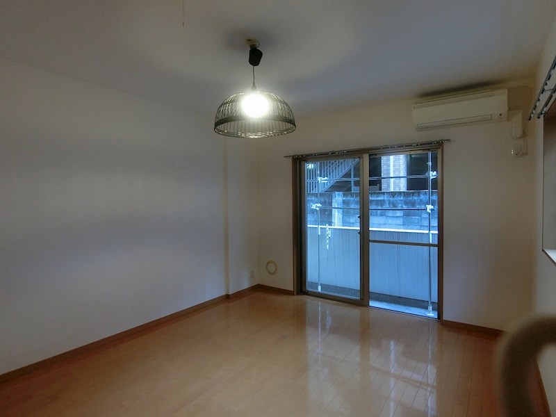 クレール根岸 リビング