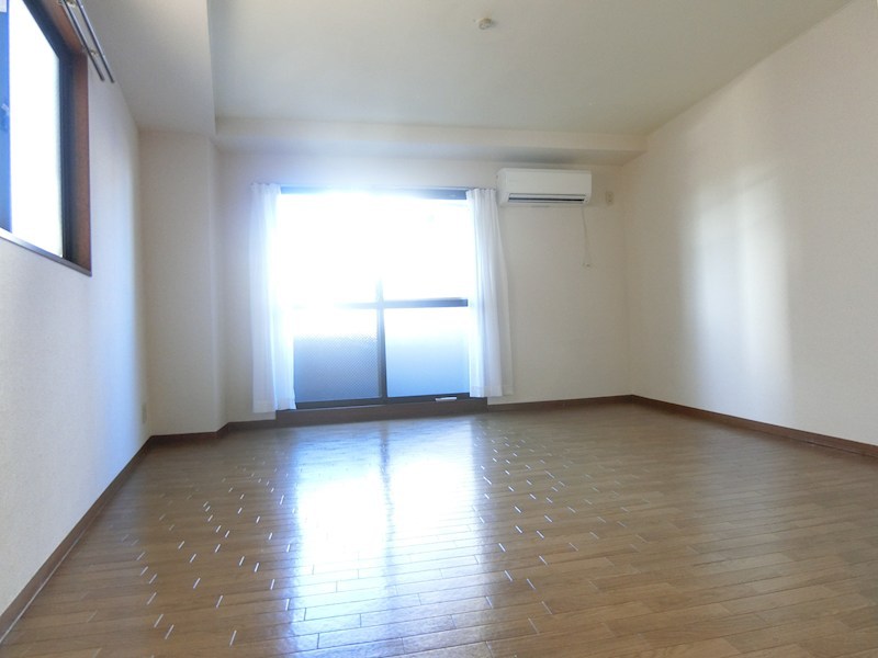 アバンセ リビング