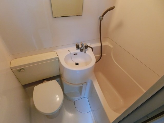 ファミーユ      風呂画像