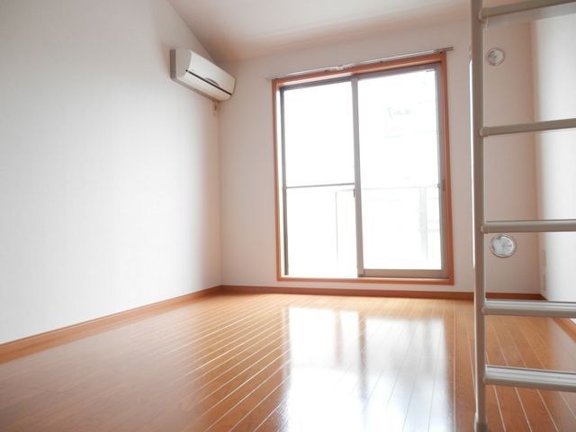 エムハイツ      ベッドルーム