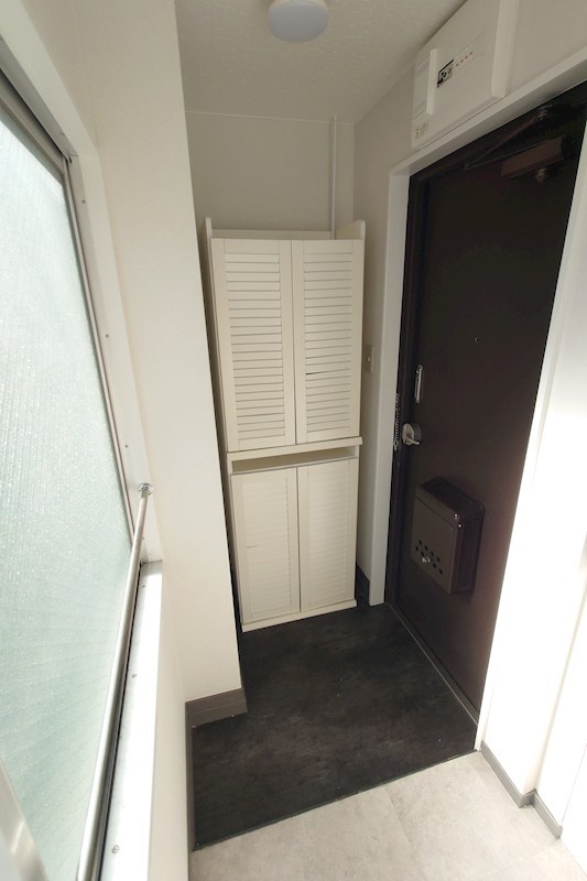 ハイツ三嶋 玄関